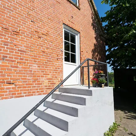 10 Person In Bovlingbjerg