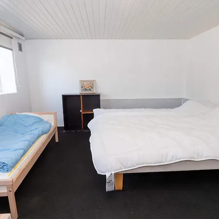 10 Person In Holiday home