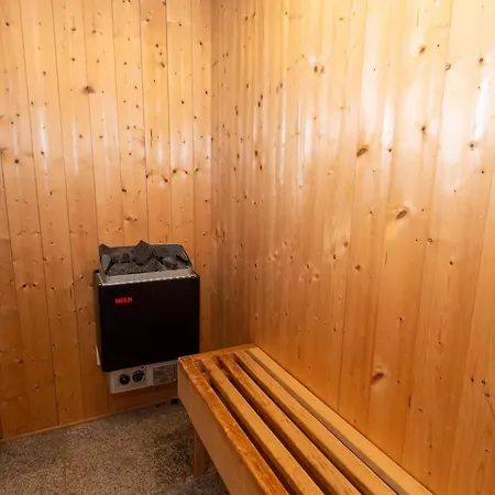 10 Person In Holiday home *